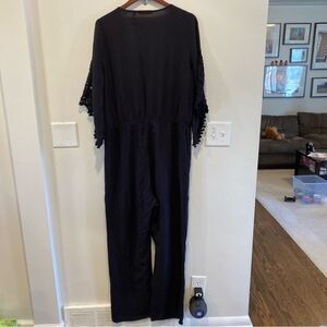 Soft surroundings 100% viscose eyelet sleeve black romper jumpsuit size large